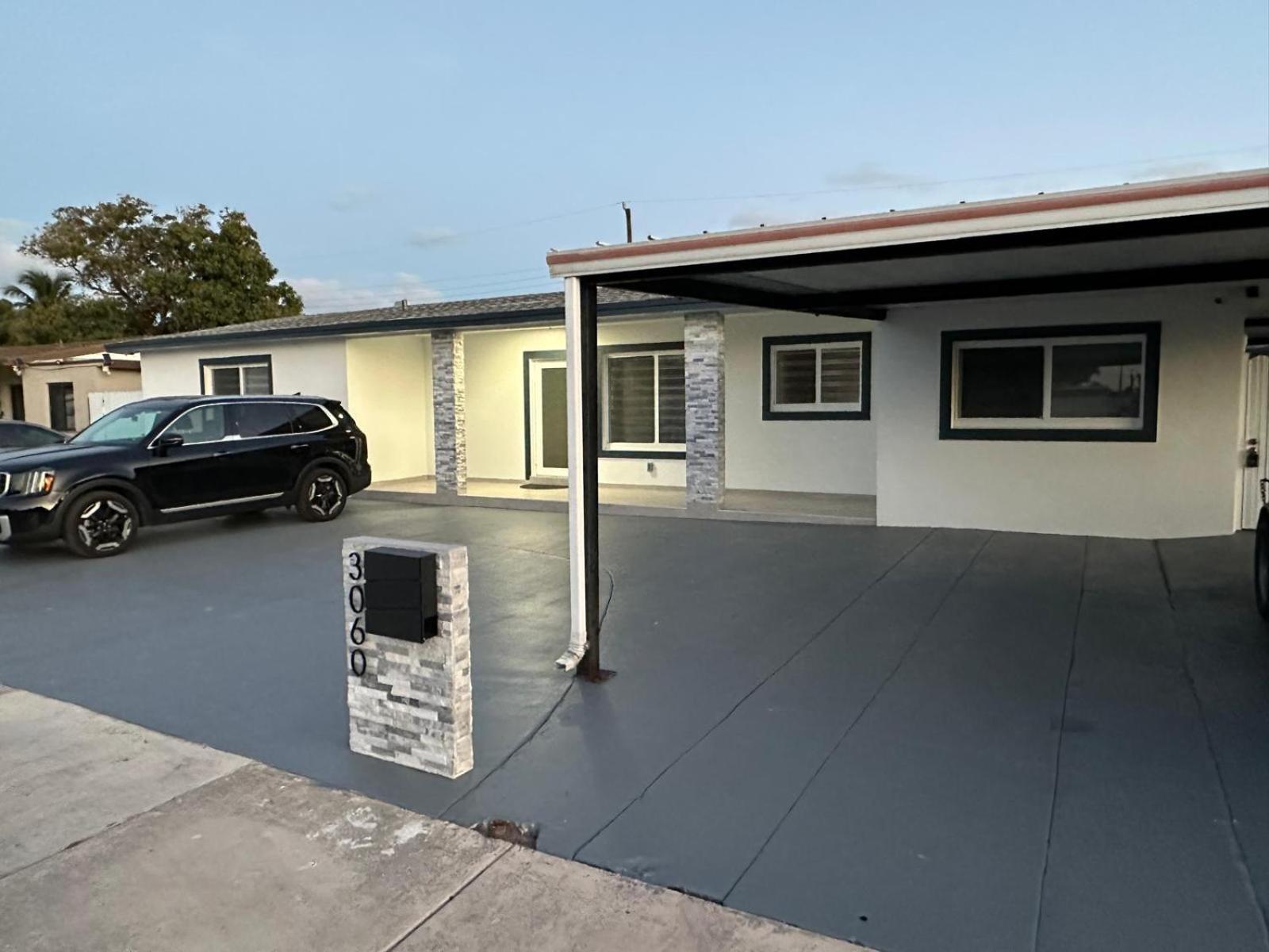 Adrien Guest Studio Miami Gardens Exterior photo